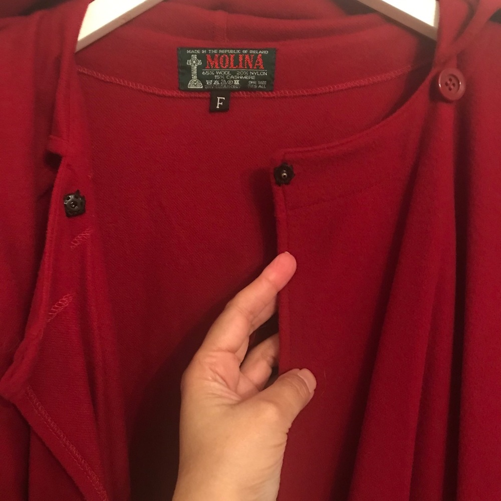 Cape: Wool & Cashmere Cape - Picture 5 of 8